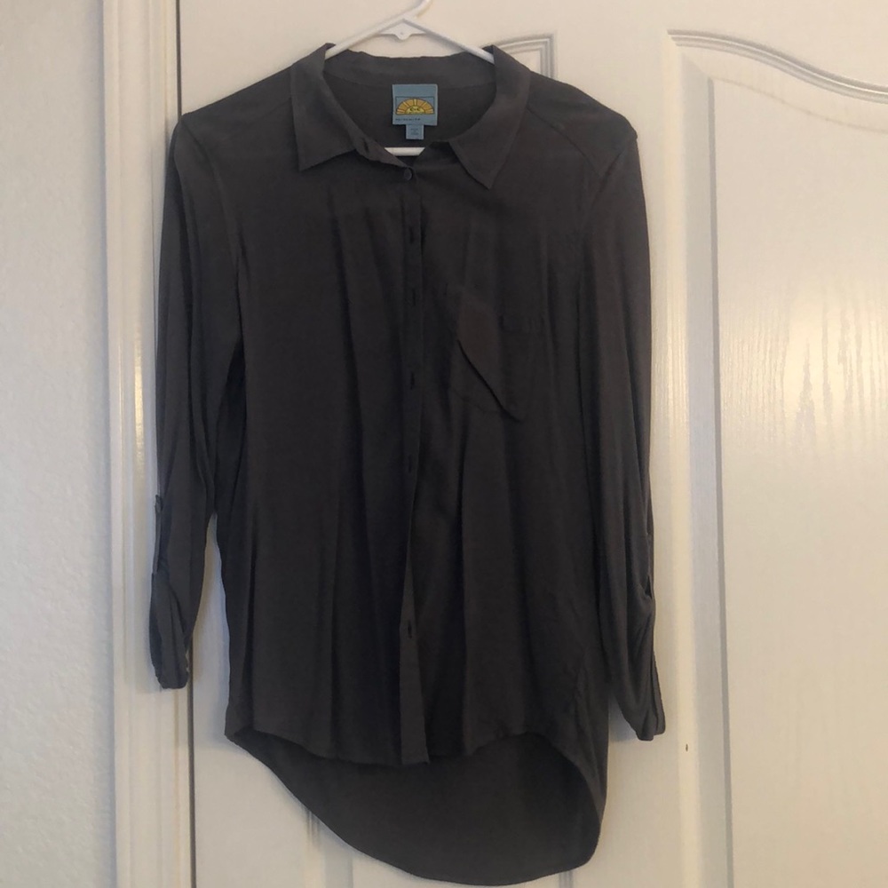 C & C California mixed materials, hi-lo blouse